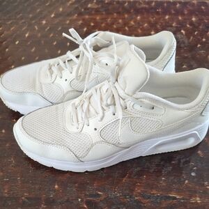 White Nike Air Max SC Size 8.5